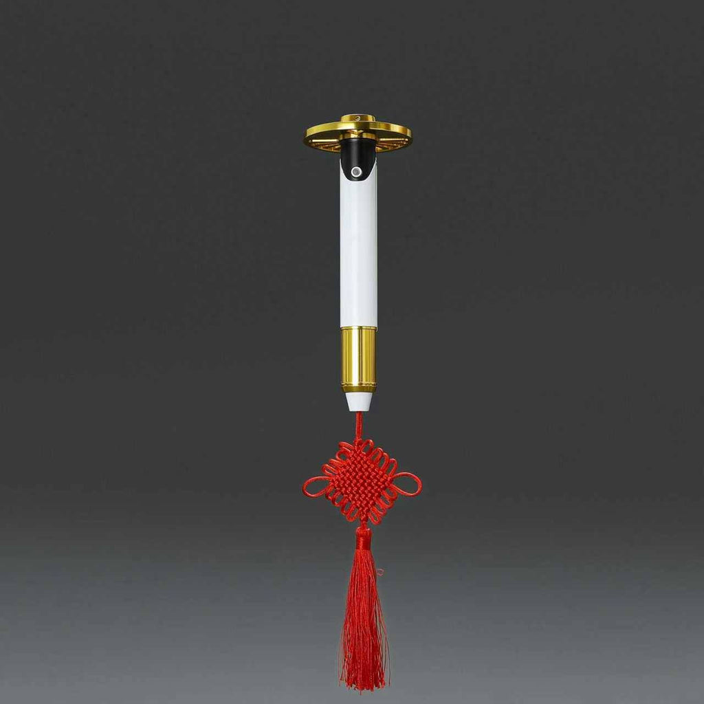 Lily Tora Alta república lightsaber