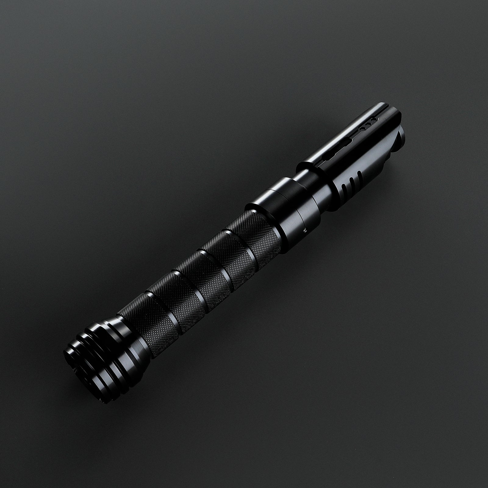 Romulu lightsaber
