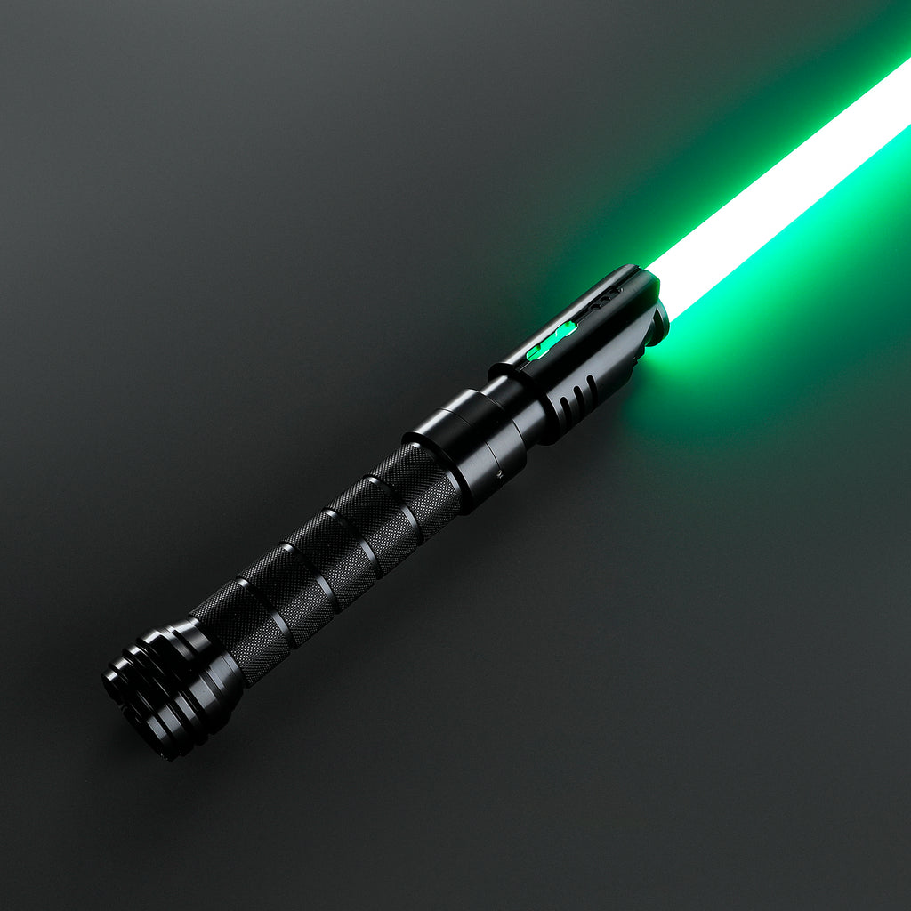 Romulu lightsaber