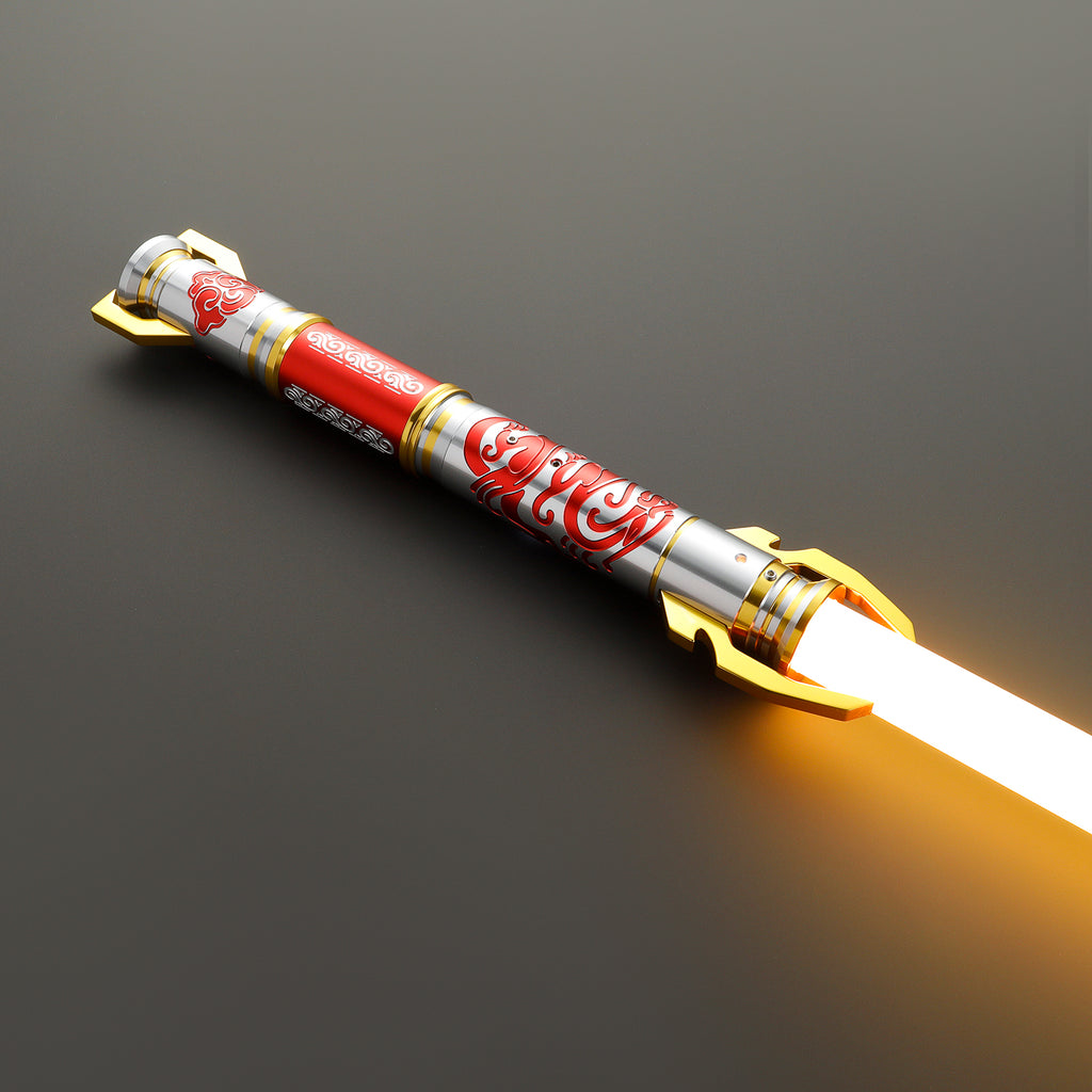 Colmillo lightsaber