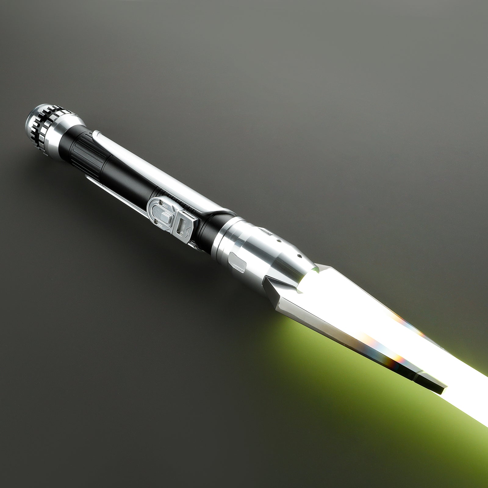 Revenge lightsaber (Darth malgus)